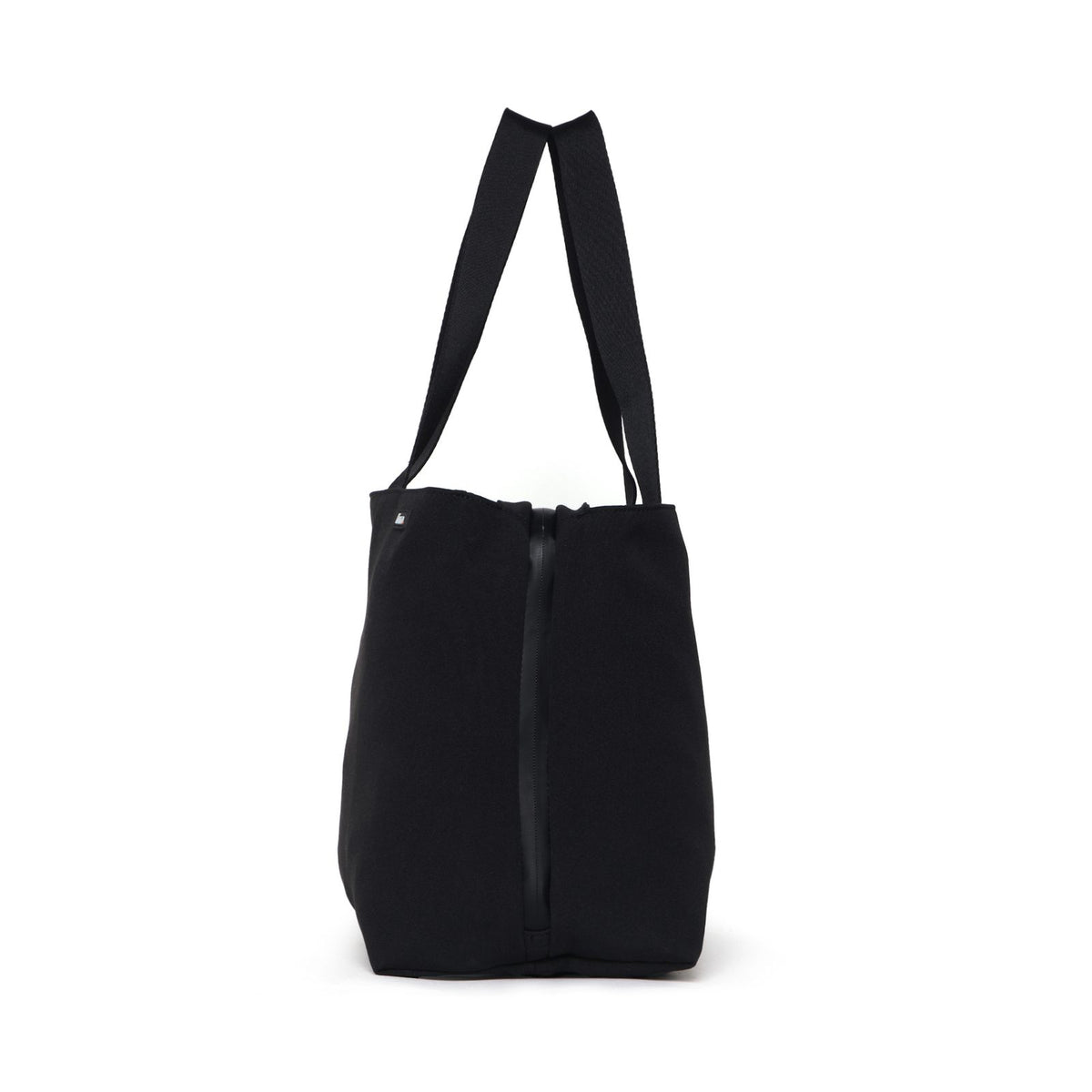 The Essentialist - Black